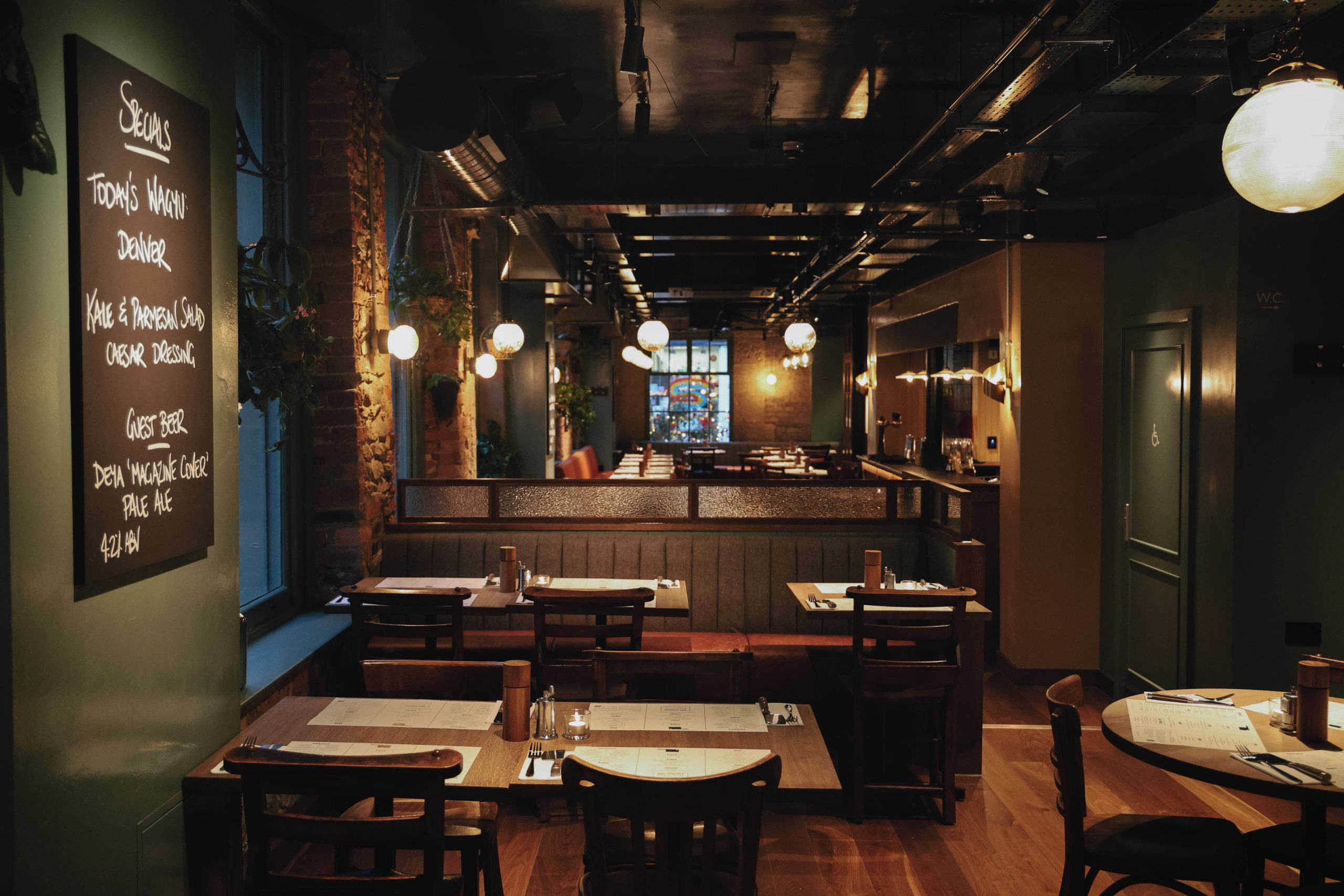 Flat Iron Bristol - interiors